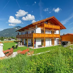 Apartment Chiemgauferienwohnungen - Maier, Unterwössen